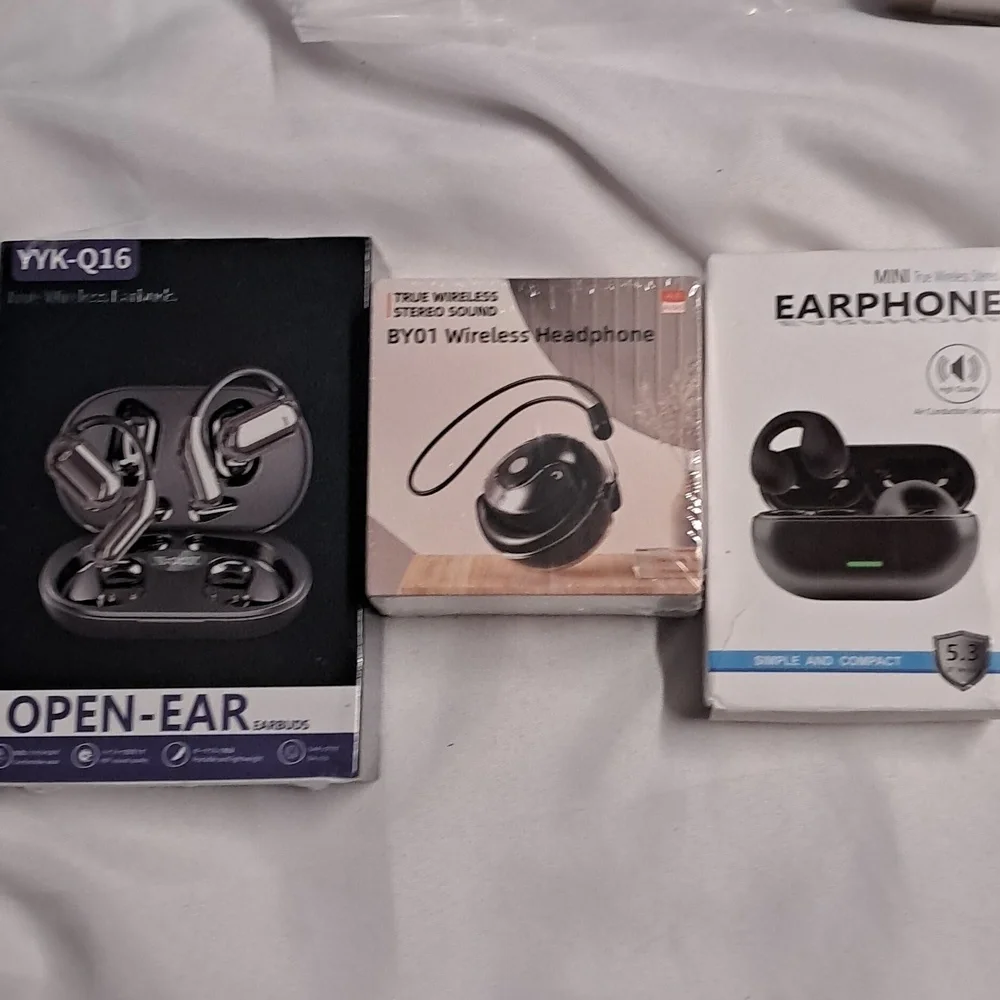 NWT Set Of 3- Open-Ear Wireless Earbuds - Wireless Headphones - Mini Earphone